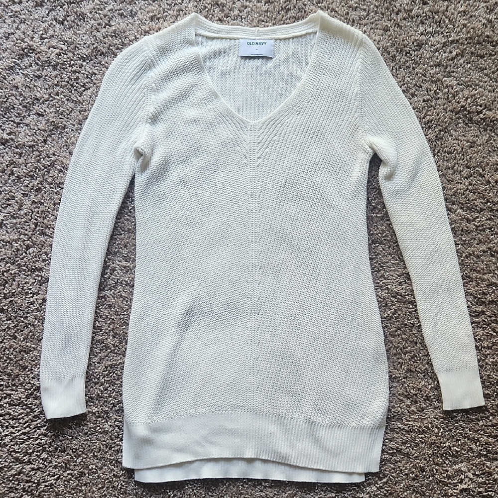 Old Navy Women's Cream Sweater